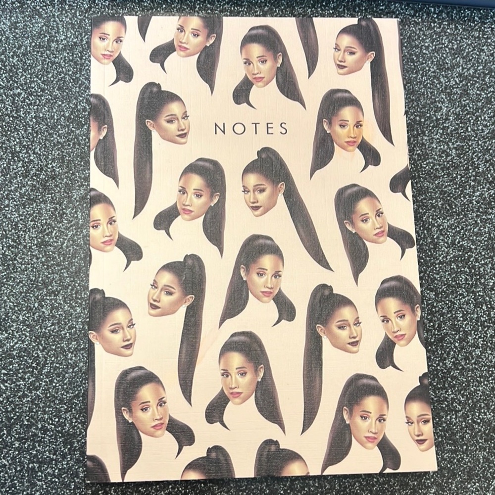 Ariana Grande Notebook